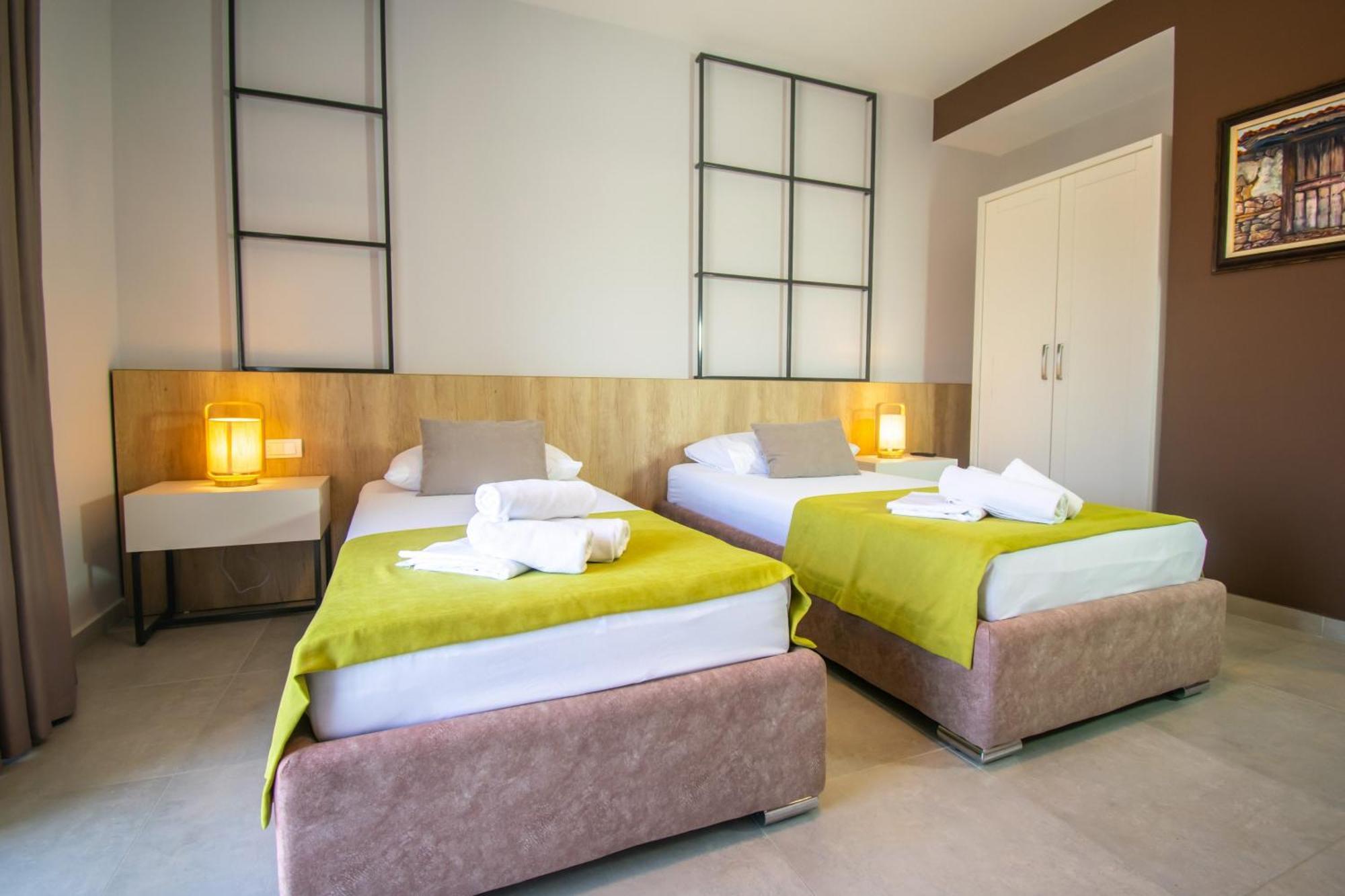Hotel Hills ウルツィニ 部屋 写真