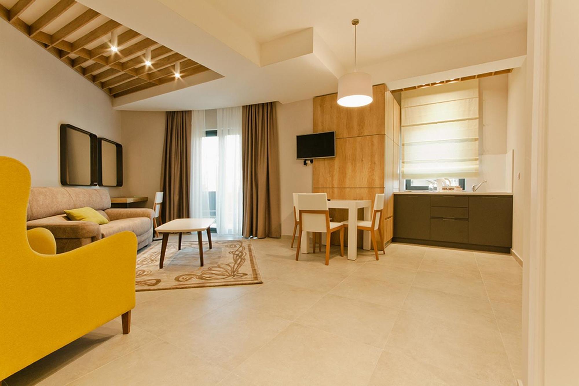Hotel Hills ウルツィニ 部屋 写真